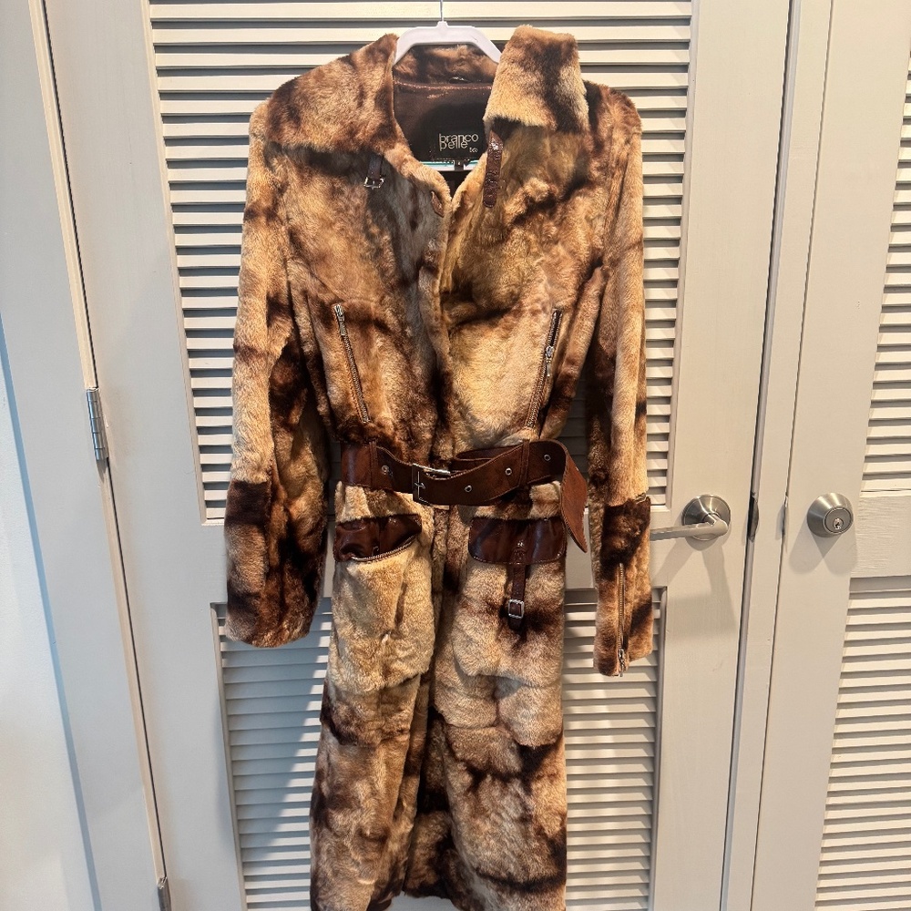 Branco Pelle Shearling/Leather Coat with Belt and Zipper Accents - Size Small